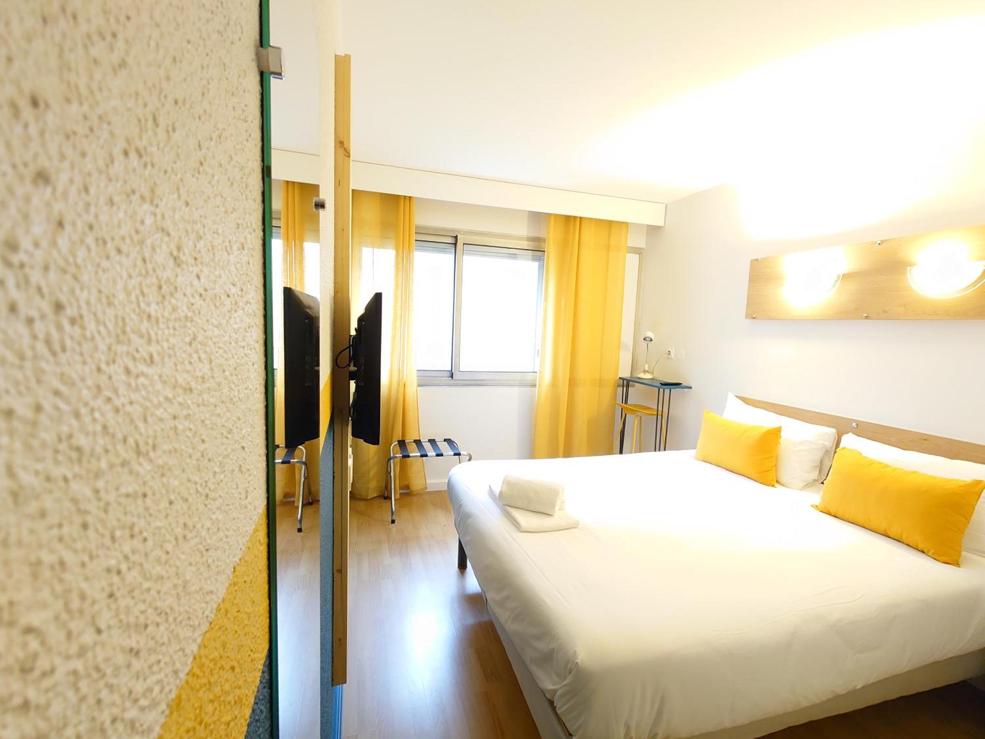 Greet Hotel Grenoble Centre Gare Exterior photo