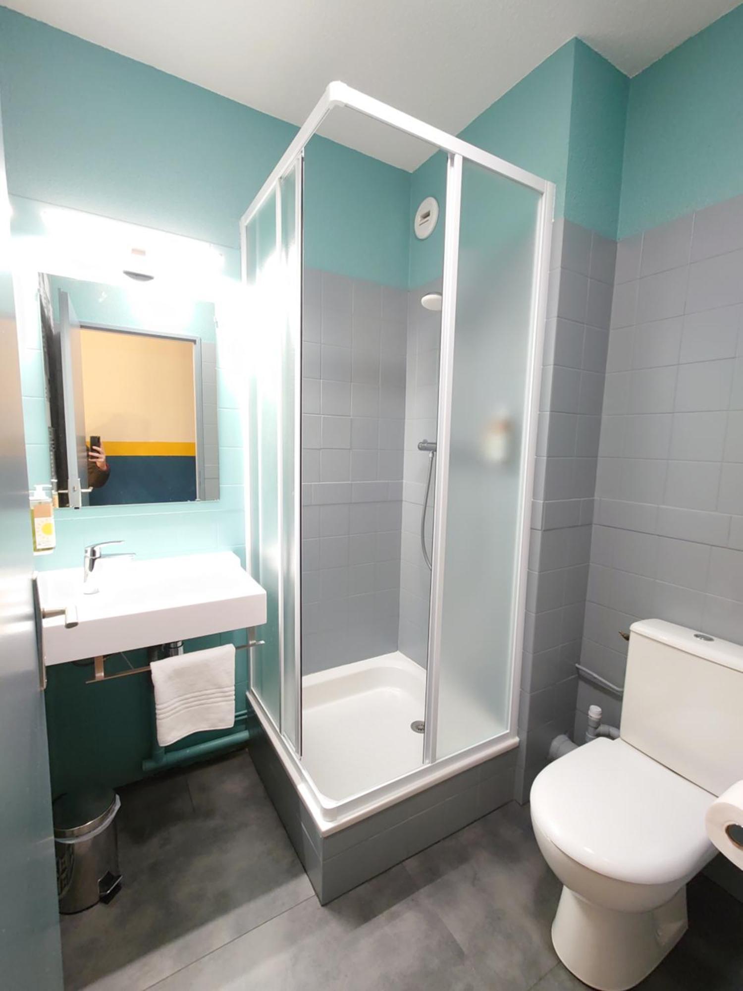 Greet Hotel Grenoble Centre Gare Exterior photo